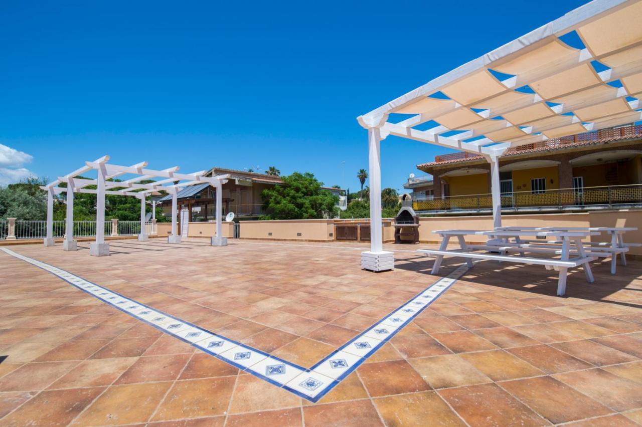 Villa Sajonara Elvira Fontane Bianche Exterior photo