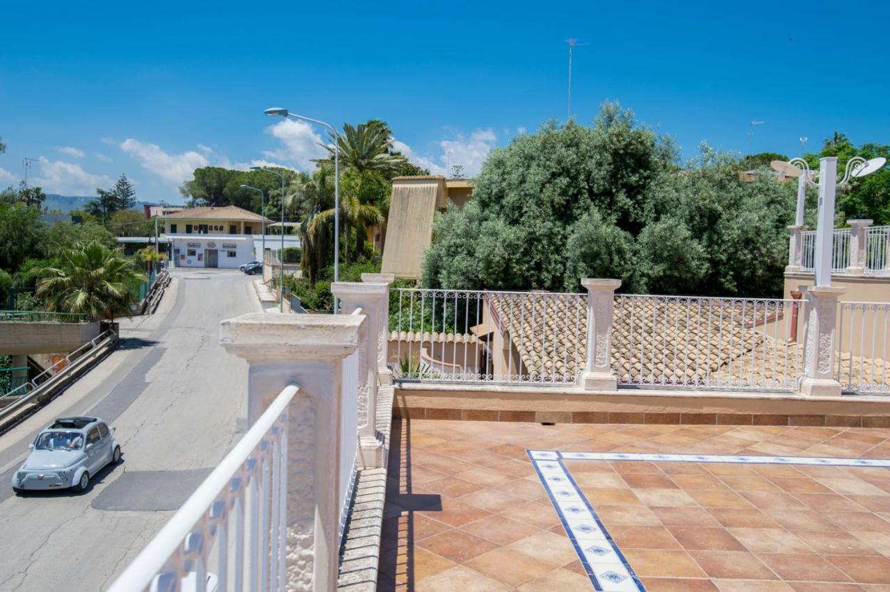 Villa Sajonara Elvira Fontane Bianche Exterior photo
